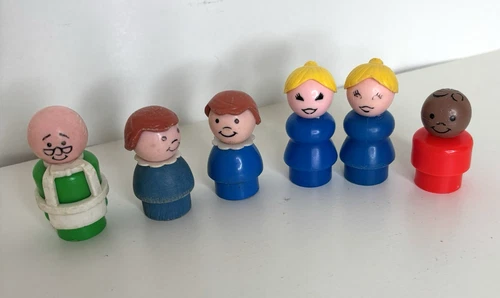 Vintage Fisher Price Little People Lot Of 6 Figures 2 Girls 2 Women 1 Man 1 Boy