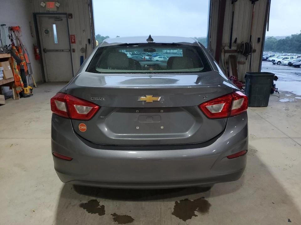 Used Front Right Lower Lower Control Arm Front fits: 2018 Chevrolet Cruze VIN B - Image 2 of 4