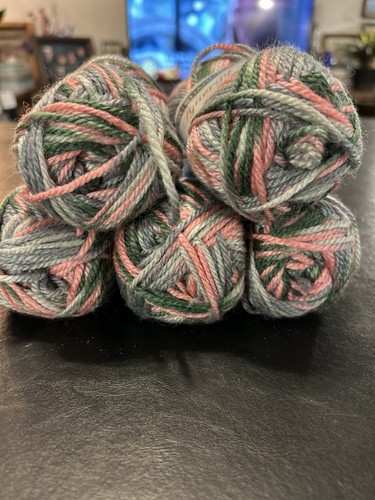 Sundance Synergy wool blend gradient yarn, Rose Hip, lot of 5 (76 yds ea) - Picture 2 of 2