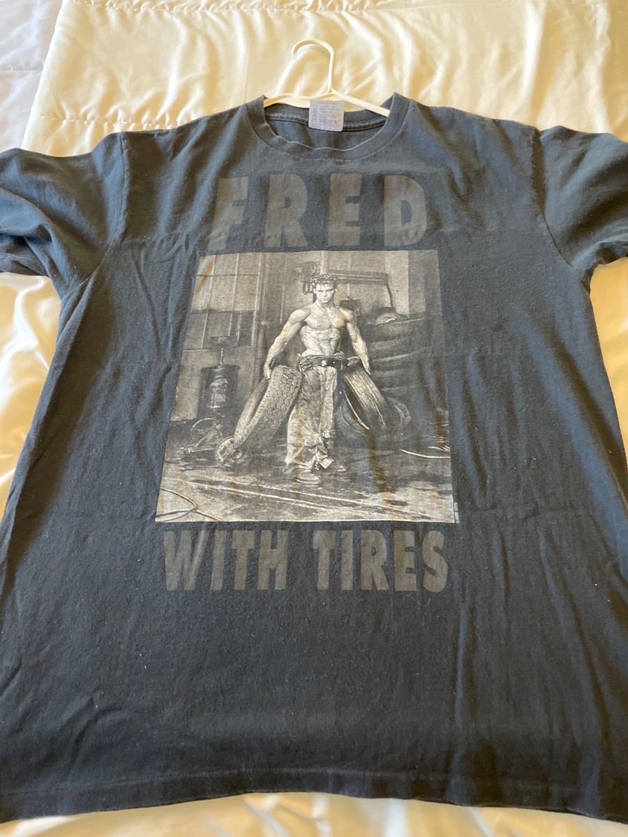 90s HERB RITTS FRED WITH TIRES Tシャツ Vintage Herb Ritts Body Shop Fred With Tires vintage tshirt | eBay