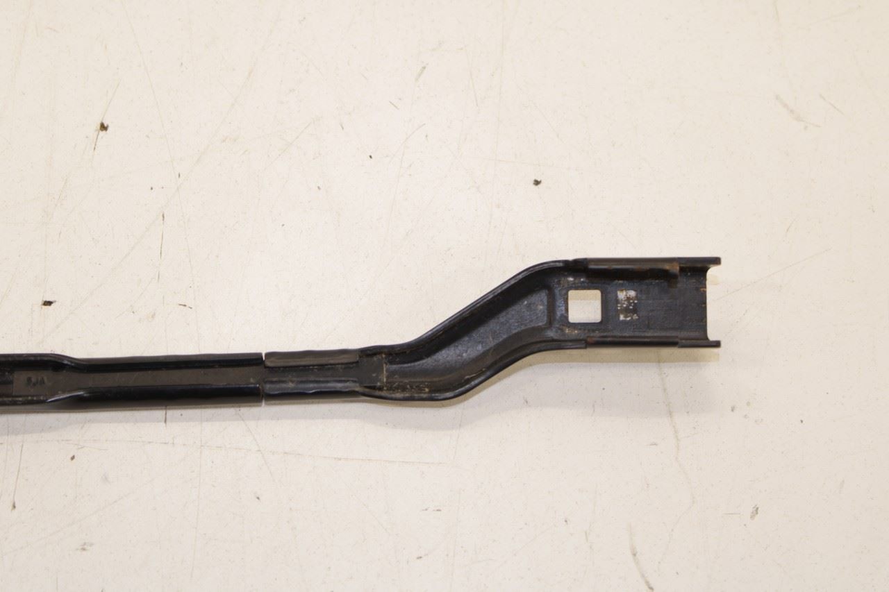 2014-21 Maserati Ghibli S Q4 Front Right and Left Windshield Wiper Arm 670001642