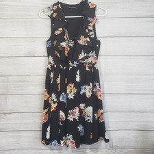 Express Black Floral Women's size 2 Dress