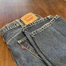 Levis 505 Regular Fit Jeans Mens 38x30 Medium Wash Blue Straight Leg Denim