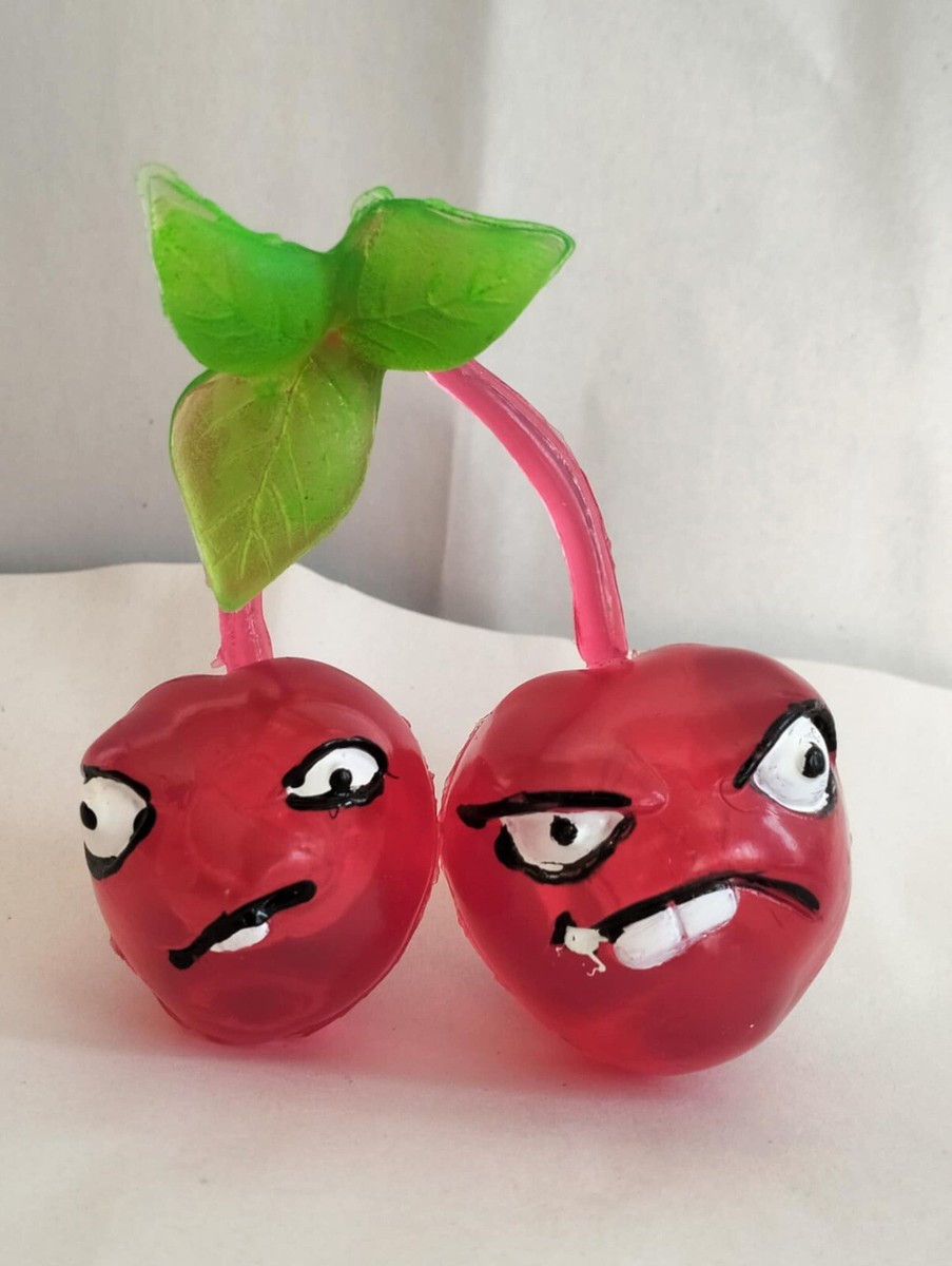 Plants Vs Zombies Cherry Bomb Figure Mexican Bootleg action figure