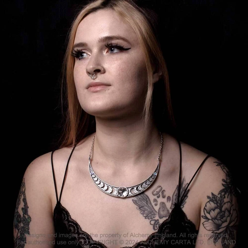 Collar Alquimia Gótica Sacerdotisa de Ishtar Cristales Luna Media Luna Collar P950 Foto 2 de 3