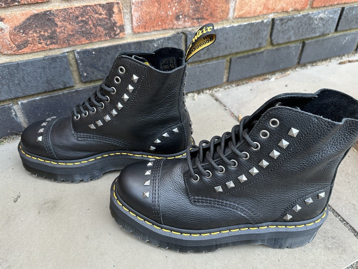 Dr Martens Sinclair Stud Platform Black Leather Quad Boots C/w Zip