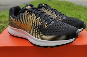 nike air pegasus gold