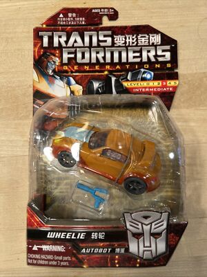 Transformers Generations GDO Asia Exclusive Deluxe Autobot Wheelie Action Figure