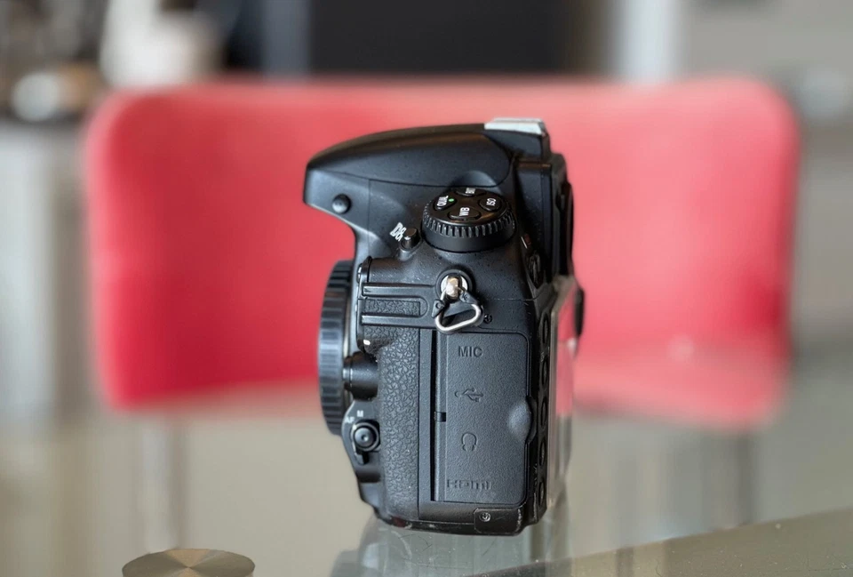 Nikon D800 Gehäuse (59.516 Auslösungen) vom händler Private-Fotografie.nl - Bild 3 von 4