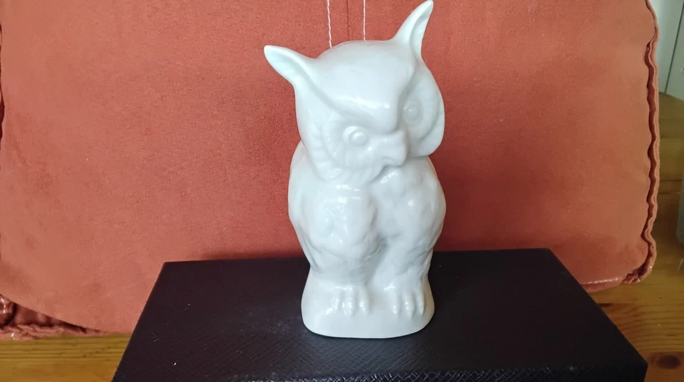 1 EULENFIGUR  WAGNER U. APEL  EULENFORM. WEISS  CA. 10,5 CM HOCH  SAMMLUNG  OWL - Bild 2 von 4