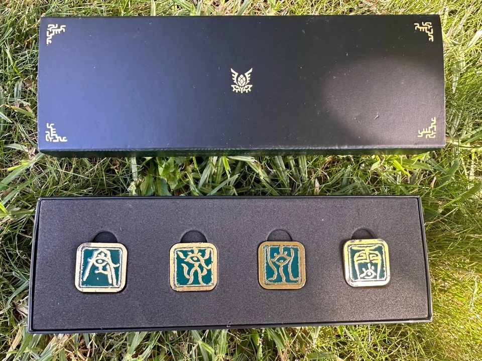 Набор булавок The Legend of Zelda: Tears of the Kingdom ТОЛЬКО из коллекционного издания. - Изображение 2 из 3