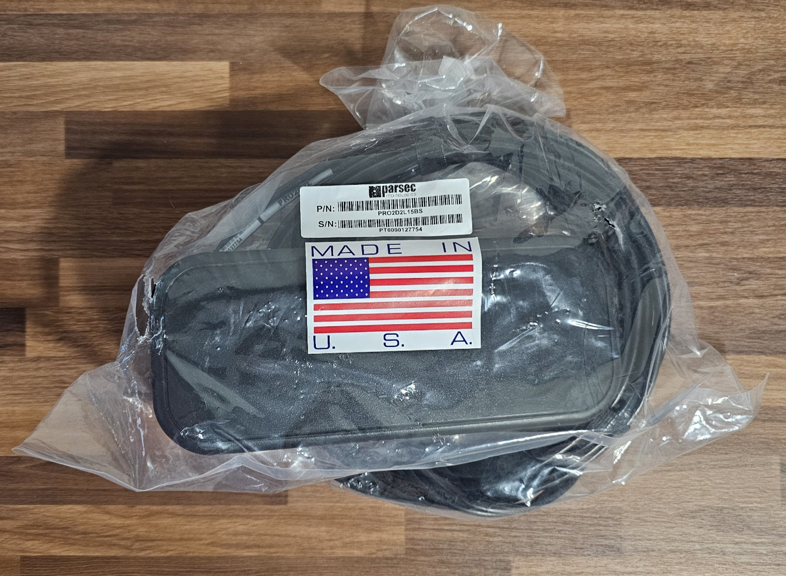 Antena domo celular Parsec Doberman serie PRO PRO2D2L15BS