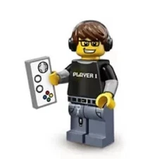 LEGO Series 12 Collectible Minifigure 71007 - Video Game Guy Gamer, Sealed