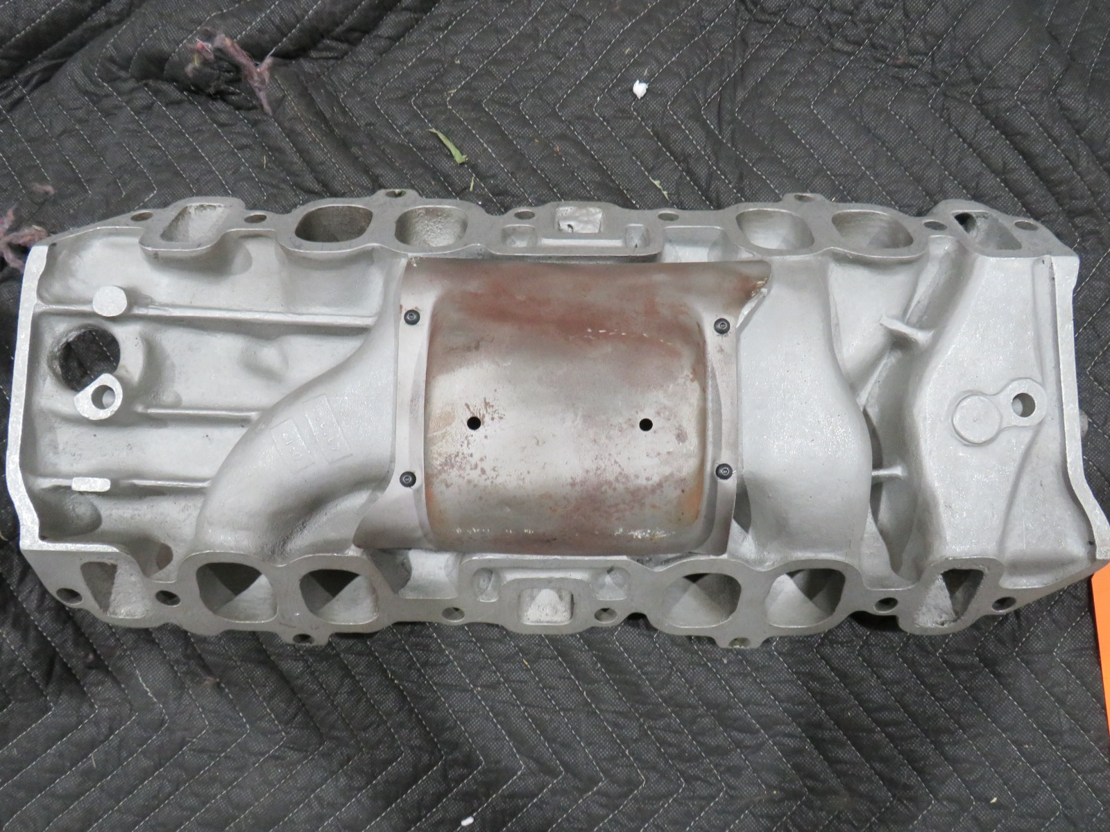 E 1968 C3 Corvette TriPower Oval Port Intake Manifold for 427/400HP-GM ...