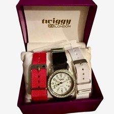 Twiggy LONDON Fashion Watch NWT