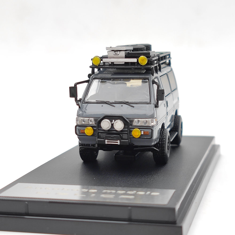 ミニカー Autobots models DELICA 1/64 Autobots 1/64 Scale Mitsubishi Delica refitted Yellow
