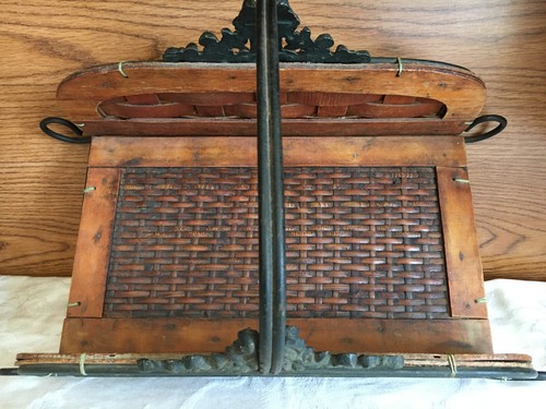 Old Vintage Primitive Basket Rustic Wrought Iron Handle Footed Orgainzer Tray - Picture 4 of 9