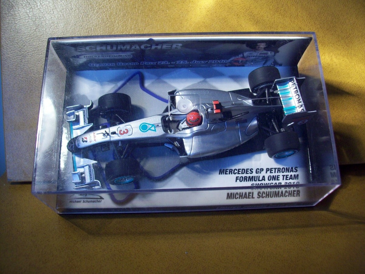 1/43 MINICHAMPS MICHAEL SCHUMACHER MERCEDES GP 2010 SHOWCAR
