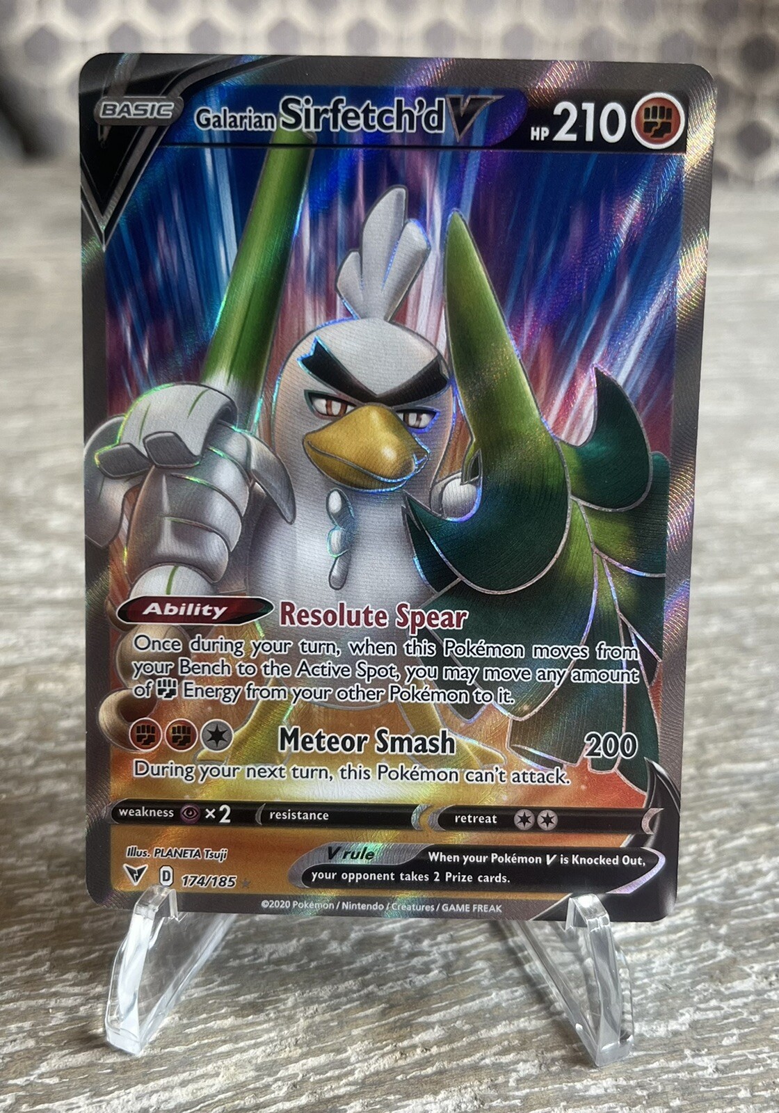 Galarian Sirfetch'd V (Full Art) 174/185 Swsh04: Vivid Voltage Holo M/NM