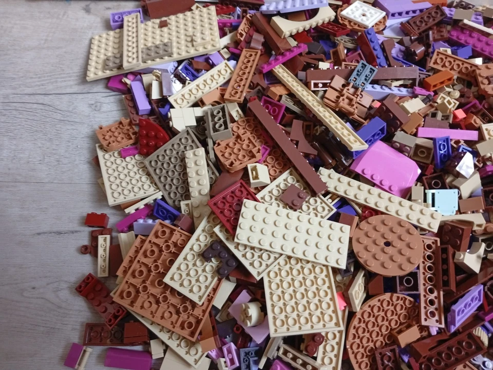 Marron lot LEGO vrac pieces marron rose Violet crème - 2kg kilo divers univers - Photo 3/4