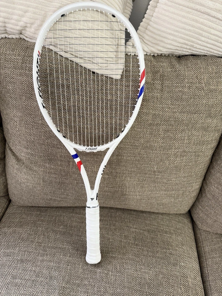 Tecnifibre Tfight 305S 18*19 ¡con red intestinal natural de lujo! Modelo versión 2025 Foto 3 de 4