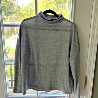 Uniqlo Women's Mock Neck Pullover Soft Knit Sweater Heather Gray Size L