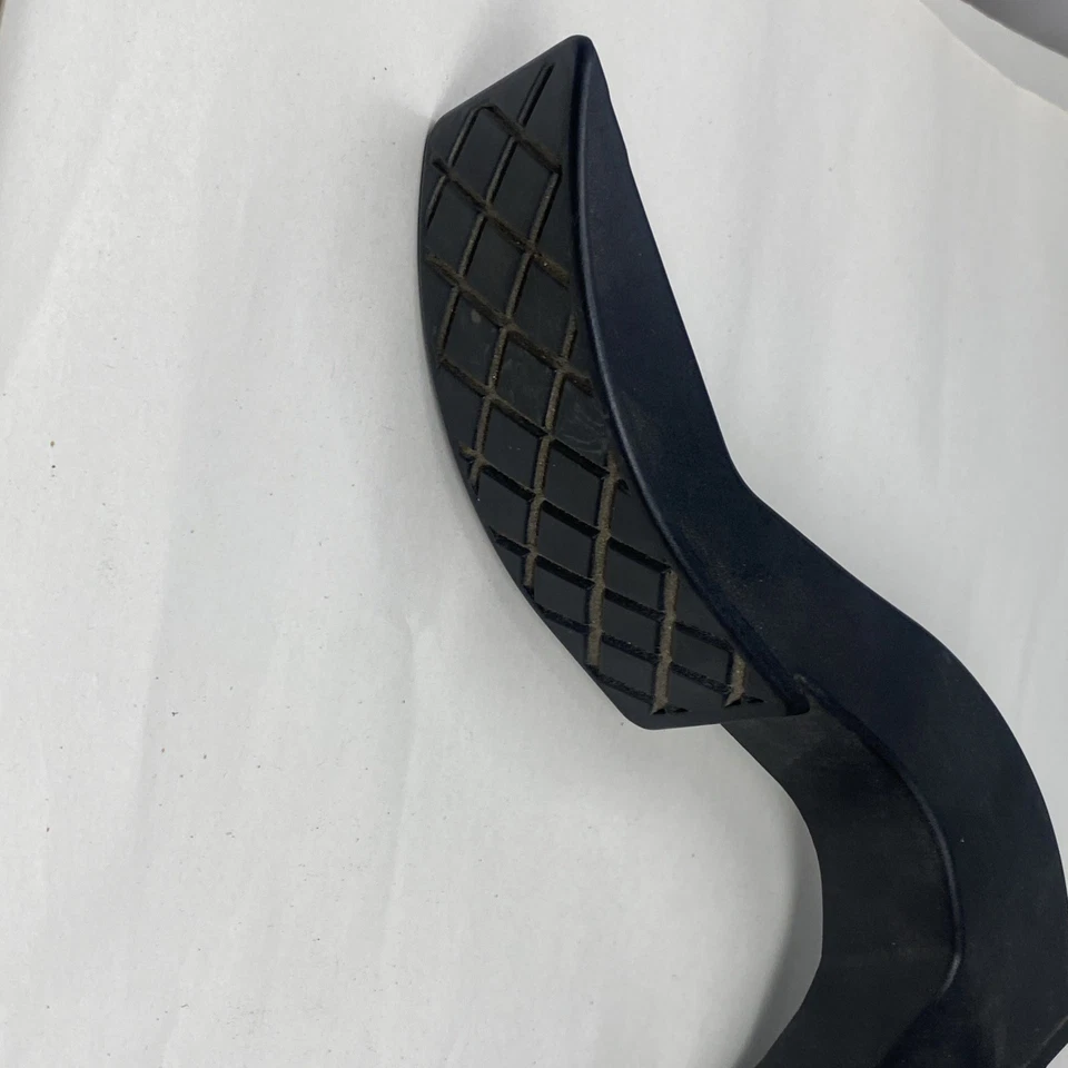 Audi A4 2005 pedal acelerador de gasolina 8E1723523G retirado de un auto en marcha Foto 4 de 4