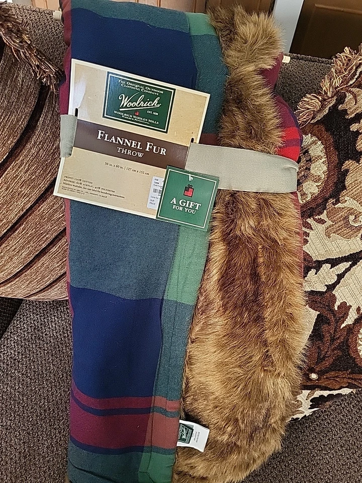 Target Woolrich Outdoor Fannel Fur Cozy Throw Blanket Green Blue Red - Image 2 of 4