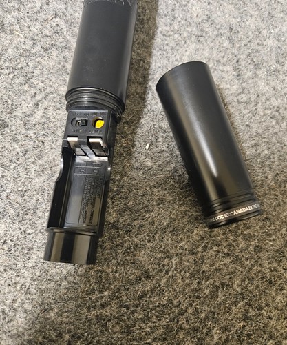 Samson Handheld Wireless Microphone Model VH2 Ch 5 w/ shure sm58 - Picture 3 of 3