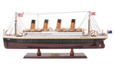タイタニック・WHITE STAR LINE 金属製模型 タイタニック・WHITE STAR LINE 金属製模型