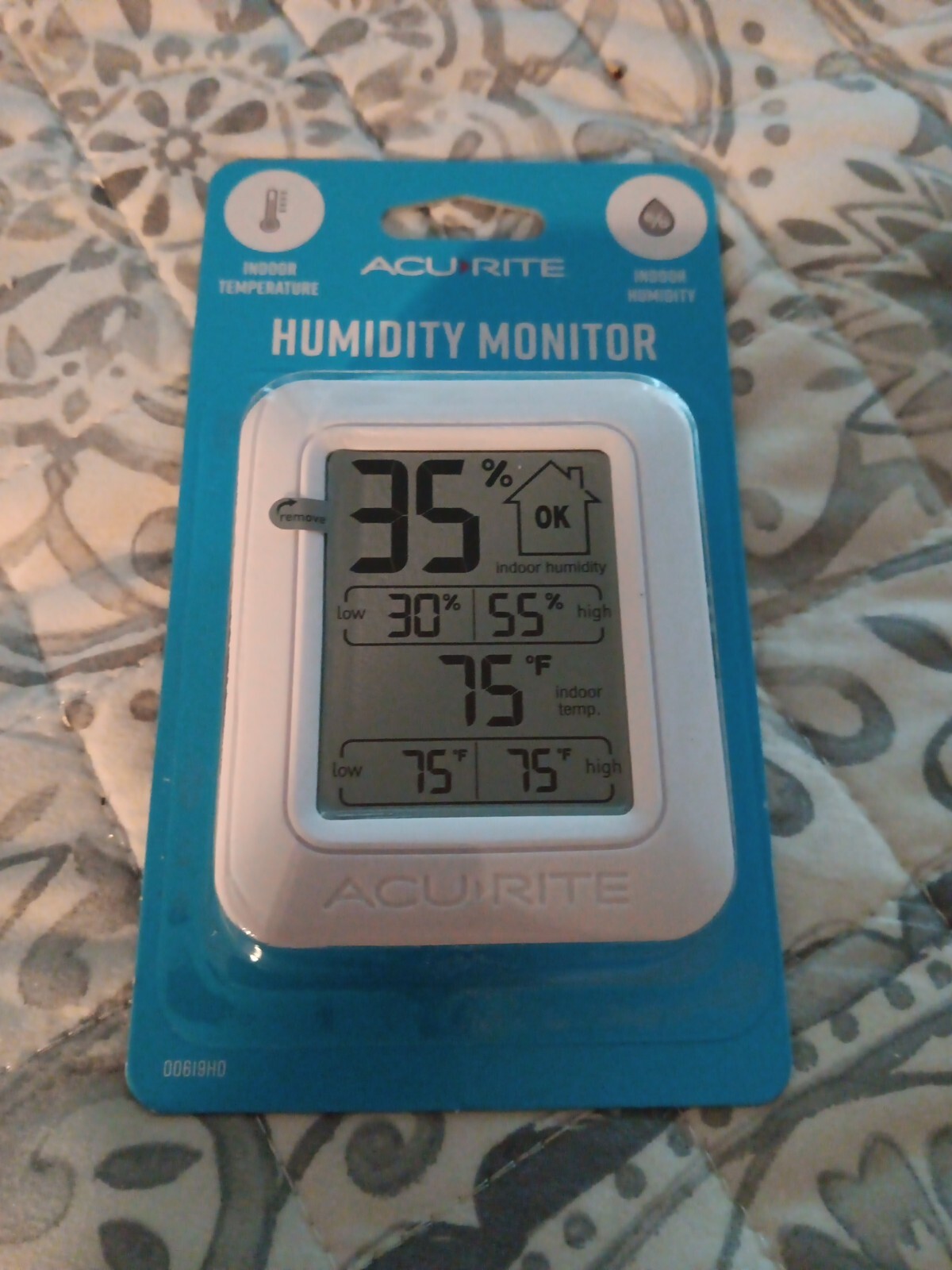 New AcuRite Humidity Meter Indoor Thermometer