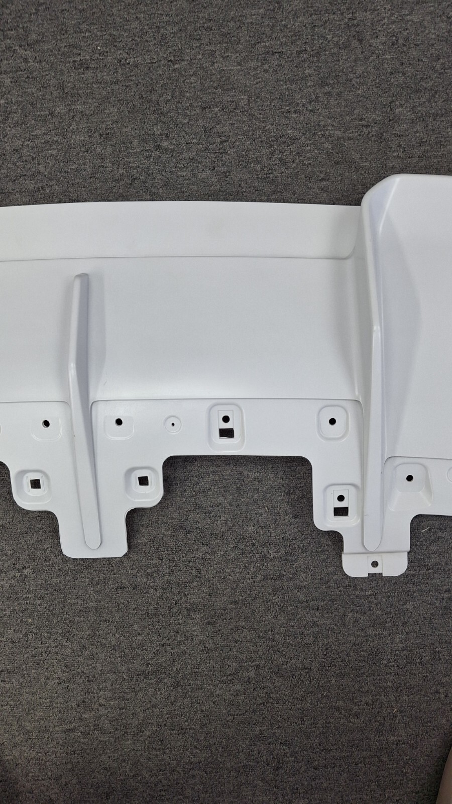  Huracon EVO RWD Rear Lower Bumper Diffuser Insert 2020 -23 OEM Lamborghini New
