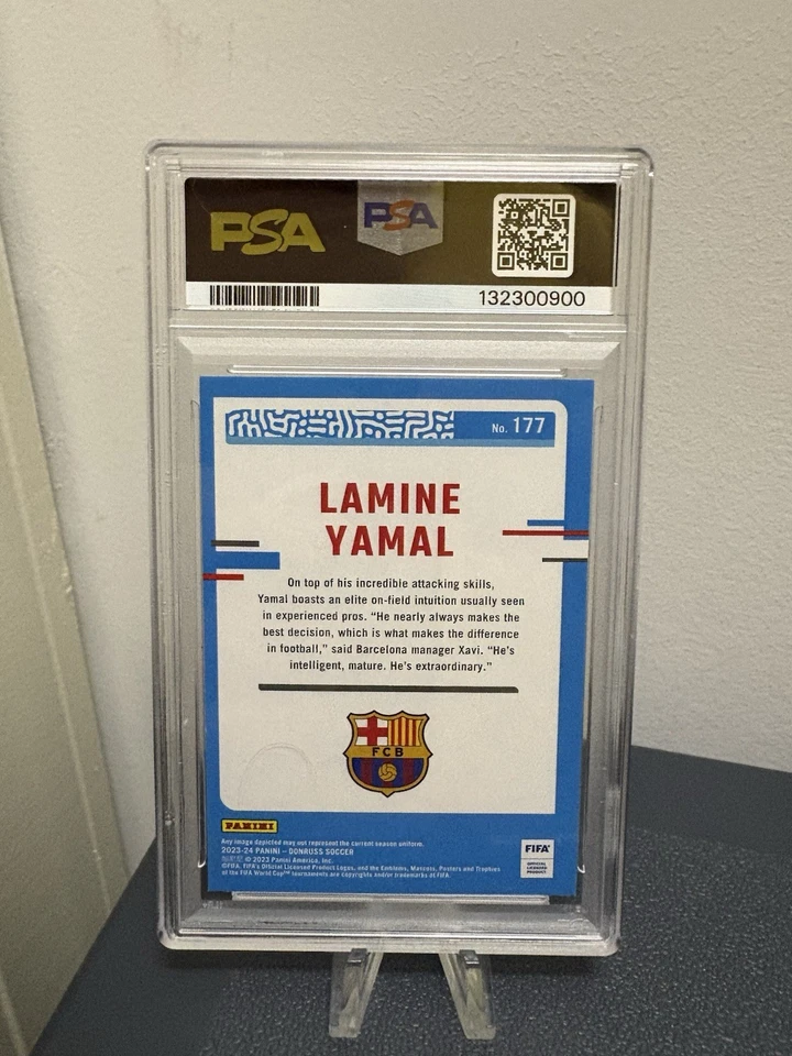2023-24 Panini Donruss рейтинг FIFA дебютант кубический ламин Ямал RC PSA 10 GEM поп 37 - Изображение 2 из 2