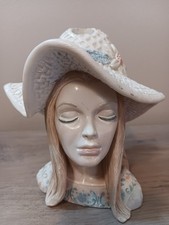 Vintage (2000) Cameo Girl "Eve" In Sun Hat 6" Head Vase Multicolored Very Cool!