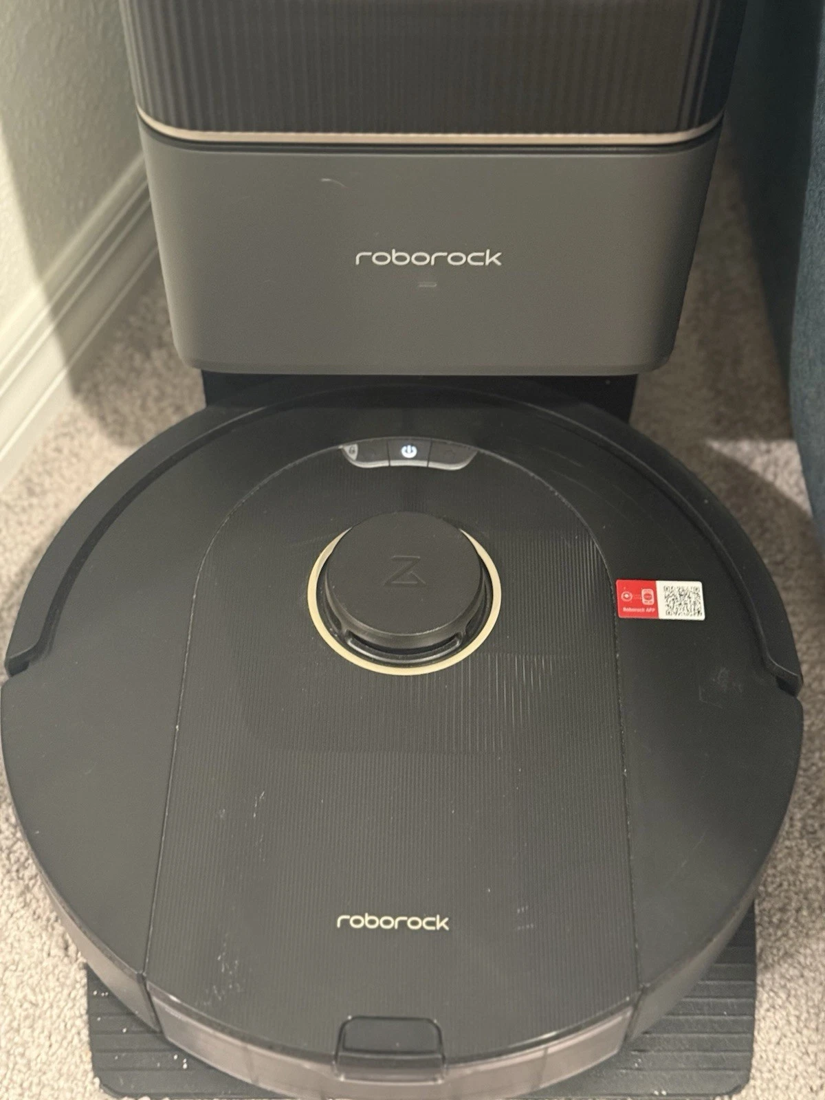 Roborock S6 MaxV Robotic Vacuum Cleaner, Black