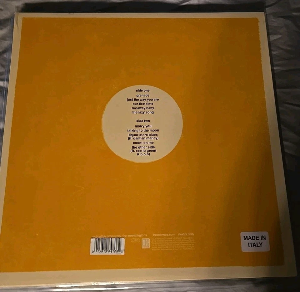 Bruno Mars - Doo Wops & Hooligans Exclusive Limited Edition Yellow Vinyl LP - Image 2 of 2