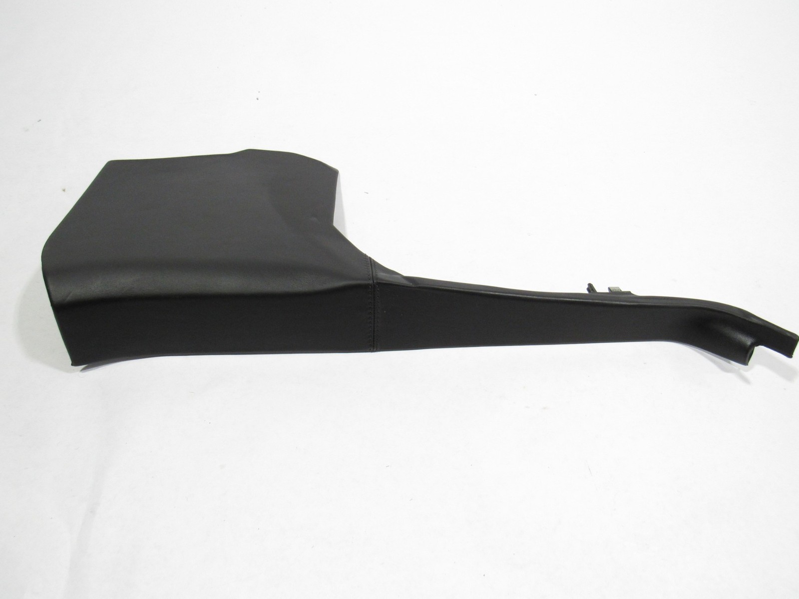 12-18 Bentley Continental GT W12 2015 Front Right Lower A Pillar Cover Trim ;:A