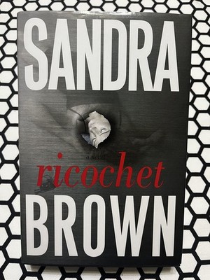 Ricochet [Large Print]