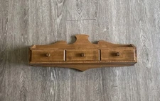 Vtg Wood Spice Rack 3 Drawer Wall Hanging Shelf Farmhouse Country Kitchen Decor