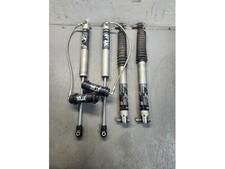 Fox Performance Series Front Rear Lh Rh Shocks Off 2021 Jeep Gladiator