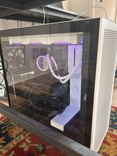 NZXT POWERFUL GAMING PC