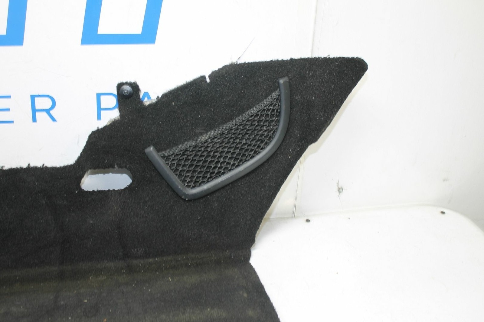 Lamborghini Huracan 2015-2016 Right Carpet Black P/N 4T1863666A