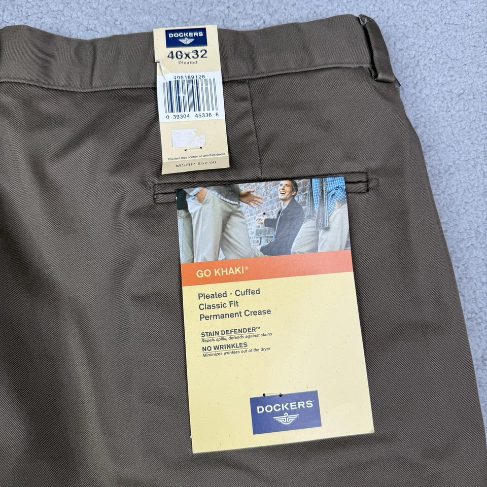 Dockers Go Khaki Pants Mens 40x32 Classic Fit Pleated Cuffed Stain Defender NWT - Image 4 of 4