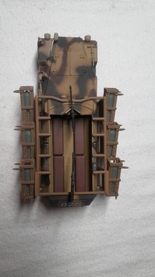 Sonderfahrzeug Sd.Kfz 252 mit Raketenwerfer Schuco 