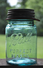 Vintage 1923~1933 BALL PERFECT MASON BLUE PINT CANNING JAR w/ ZINC LID ~ MOLD #3