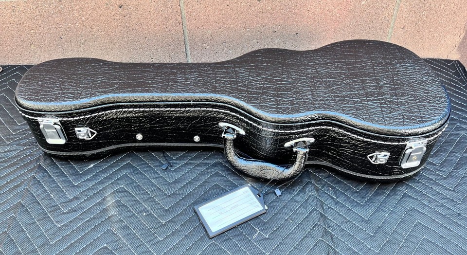 Deluxe Plush Lined Hard Shell Concert Uke Case with Humidifier & Strap