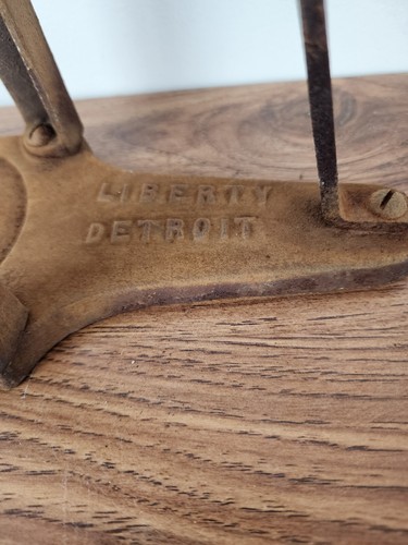 Vintage Antique Liberty Detroit Michigan Cast Iron Bottle Capper And Corker - Picture 2 of 6