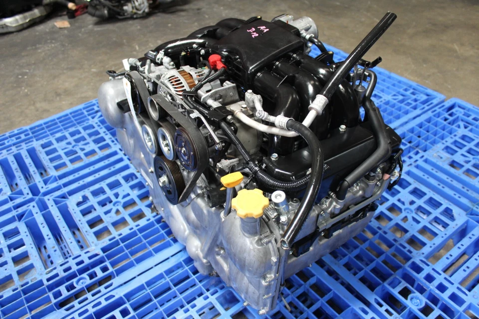 Motor JDM Subaru Legacy Outback Tribeca 3.0R EZ30 EZ30R 2005-2009 H6 3,0 L 24 V. Foto 3 de 4