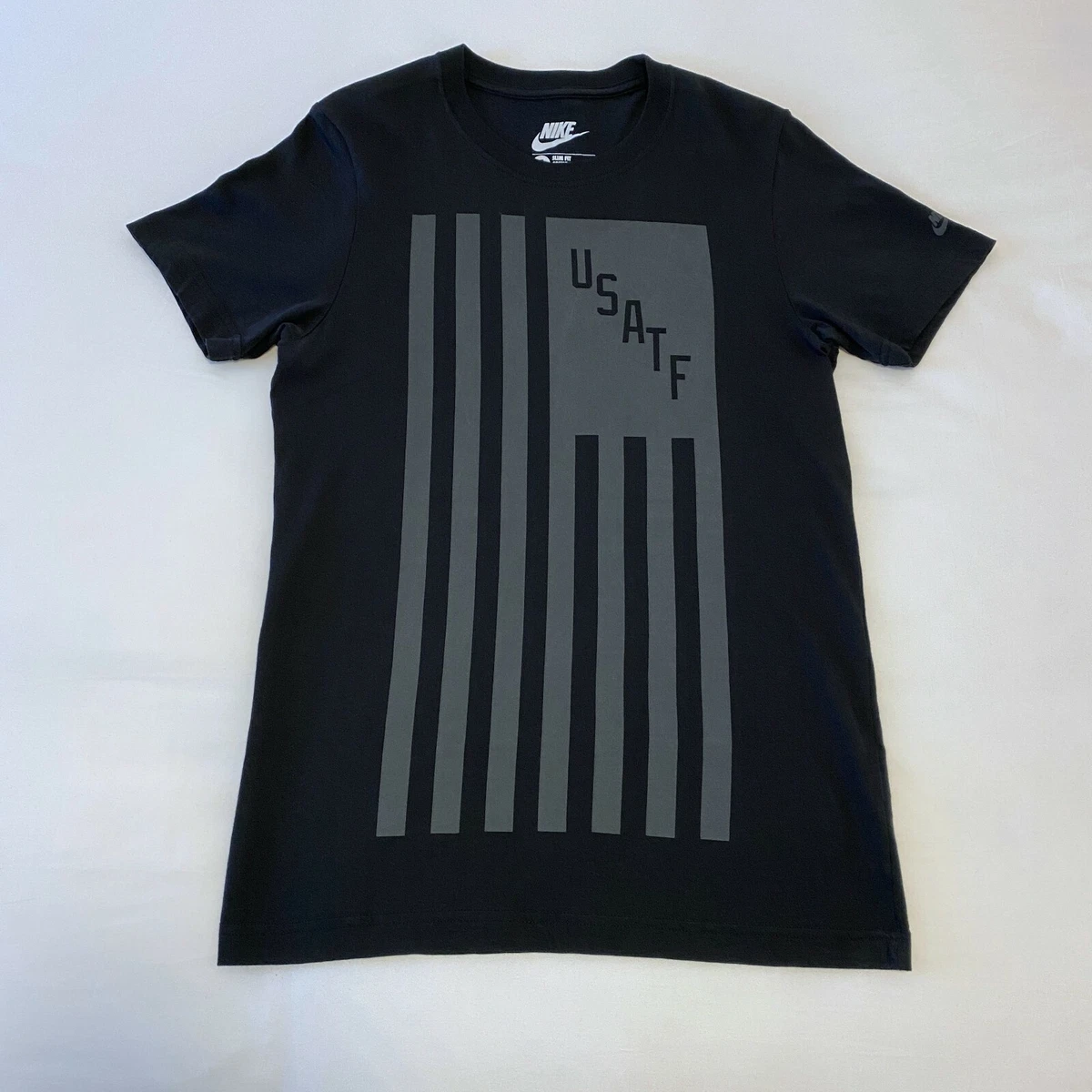 Nike Sportswear RU USATF Flag T Shirt Black Men s Size S GREAT