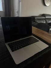 Apple MacBook Air Retina 13" 2019 128GB SSD 8GB Ram 1.6GHz Core i5 Space Grey